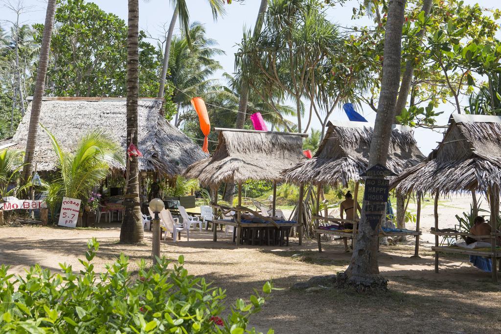 Lanta Coral Beach Resort Koh Lanta Bagian luar foto