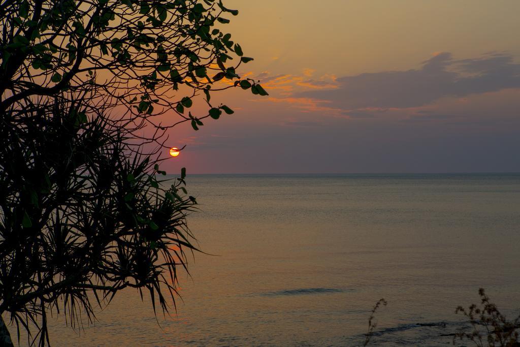 Lanta Coral Beach Resort Koh Lanta Bagian luar foto