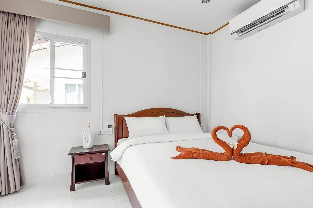 Lanta Coral Beach Resort Koh Lanta Bagian luar foto