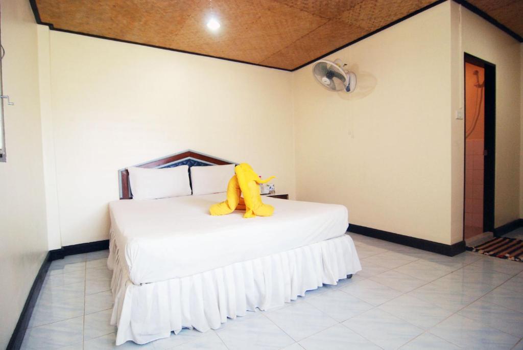 Lanta Coral Beach Resort Koh Lanta Ruang foto