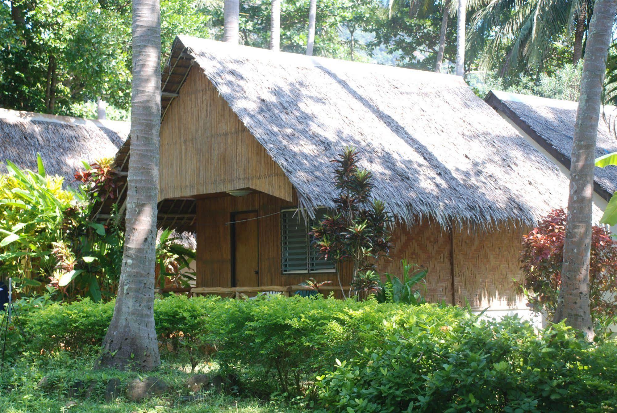 Lanta Coral Beach Resort Koh Lanta Bagian luar foto