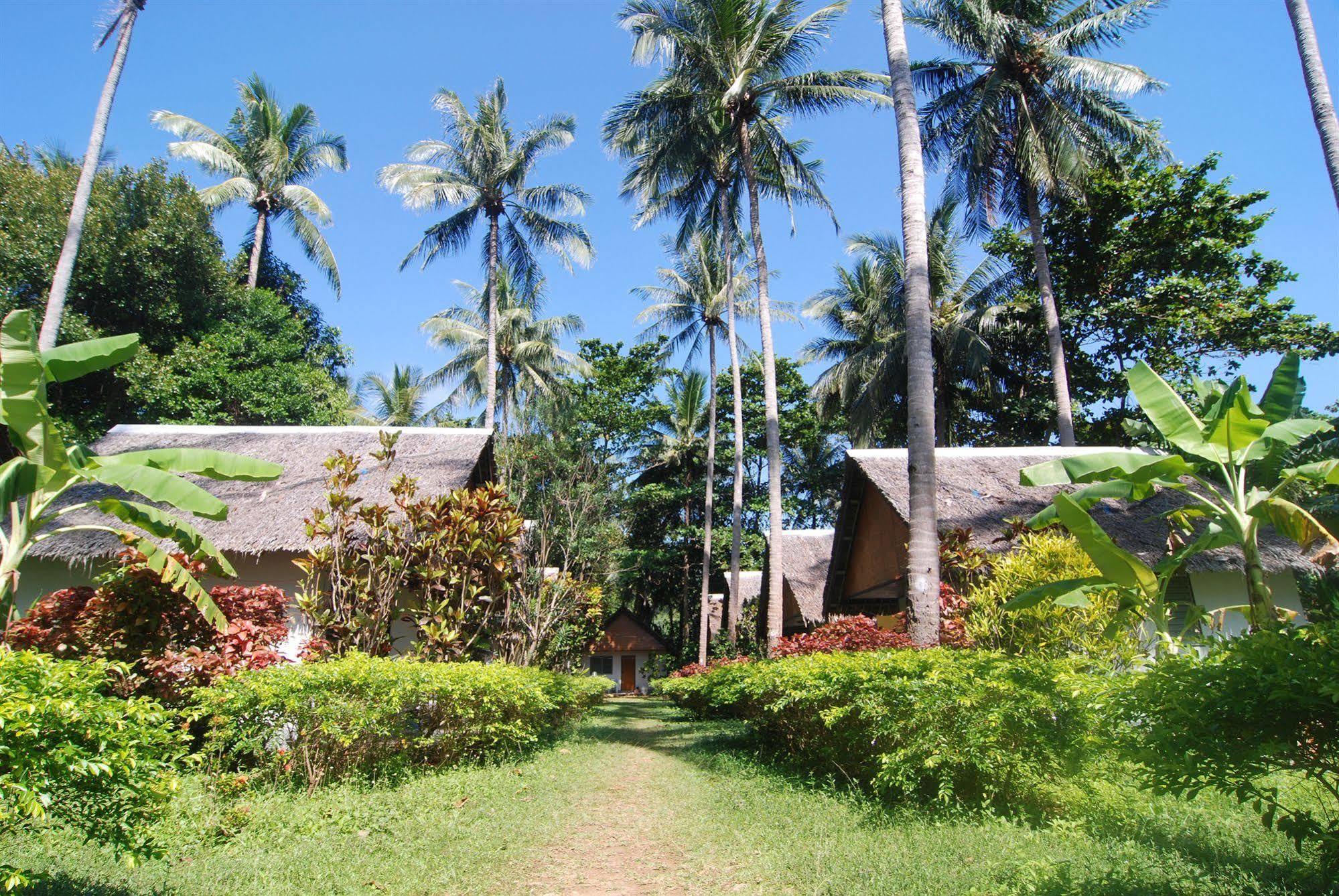 Lanta Coral Beach Resort Koh Lanta Bagian luar foto
